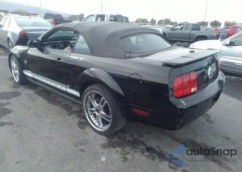 2009 Ford Mustang V6/V6 Premium z USA, uszkodzony, nr VIN 1ZVHT84N695138086